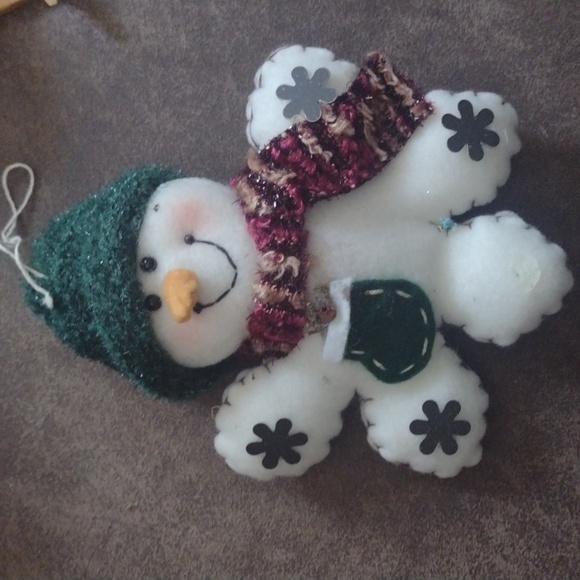 3 little snowmen decorations/ornaments - Picture 2 of 4